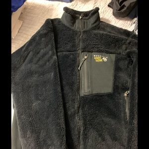 Mountain hardware jacket